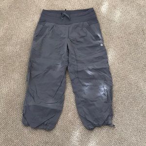 Lululemon Grey crop studio pants